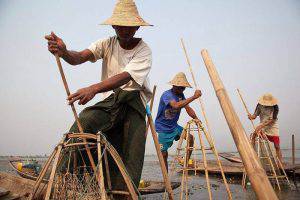 Inthar fishermen photo