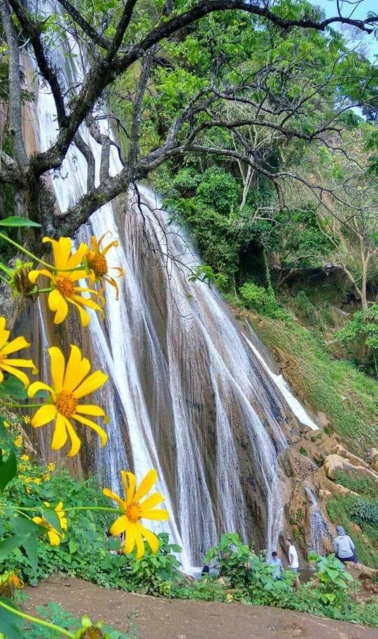 Nam Tok Waterfall near Hsipaw