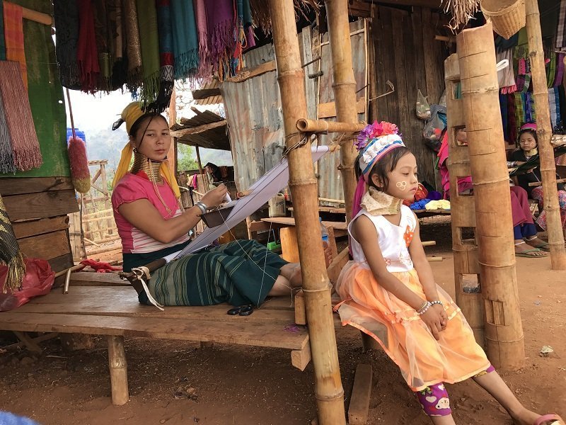 Kyan Women in Loikaw