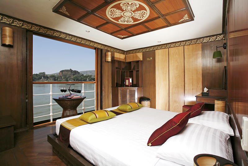 Deluxe cabin at Paukan 2007 8 Days Myanmar Luxury Tour